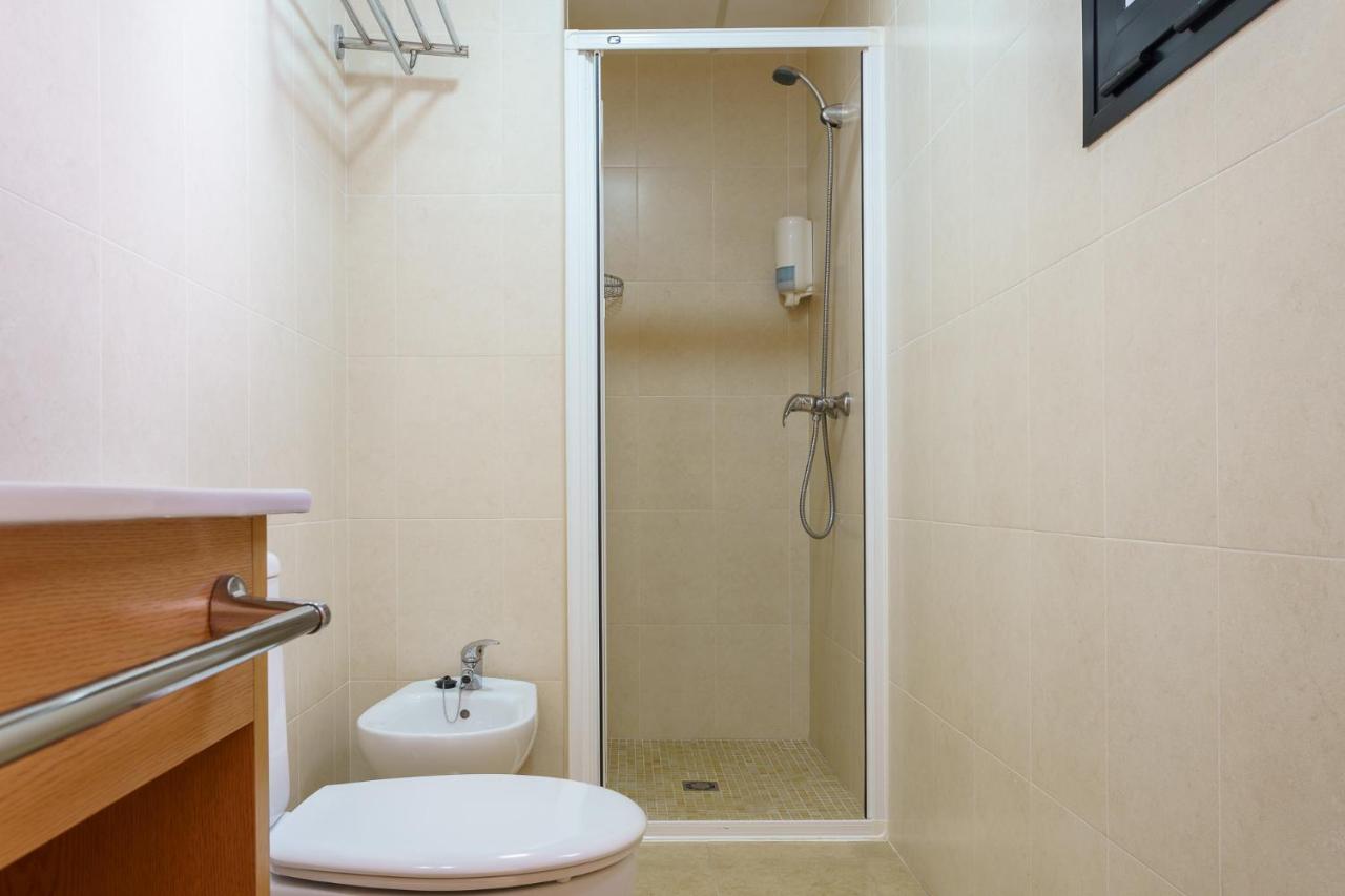 Hostal Costabella Powered By Faro Homes Fuengirola Δωμάτιο φωτογραφία