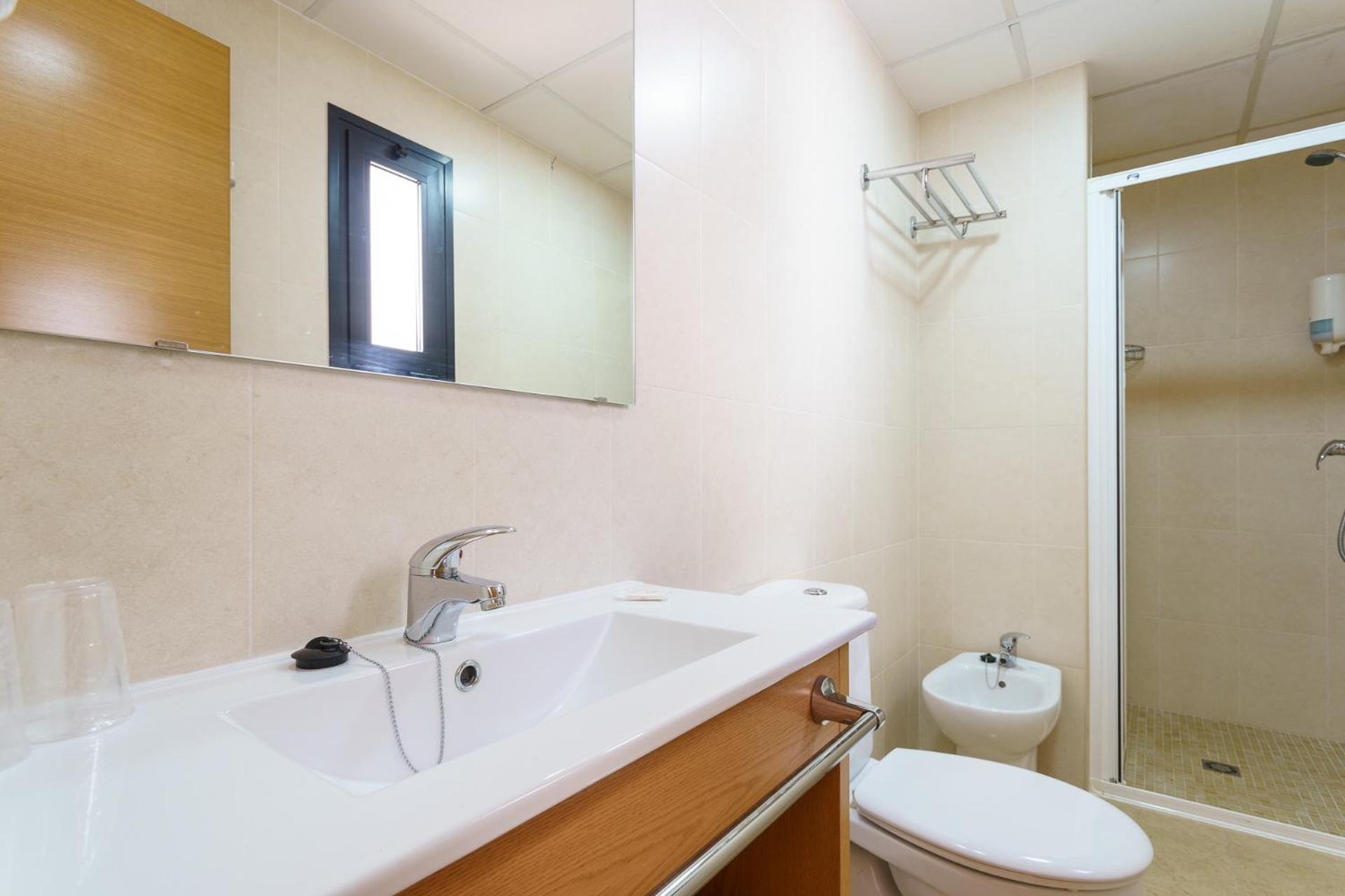 Hostal Costabella Powered By Faro Homes Fuengirola Δωμάτιο φωτογραφία